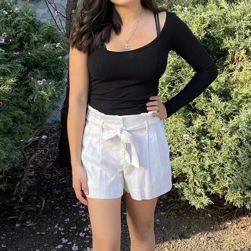 Loft Shorts - Picture 5 of 9